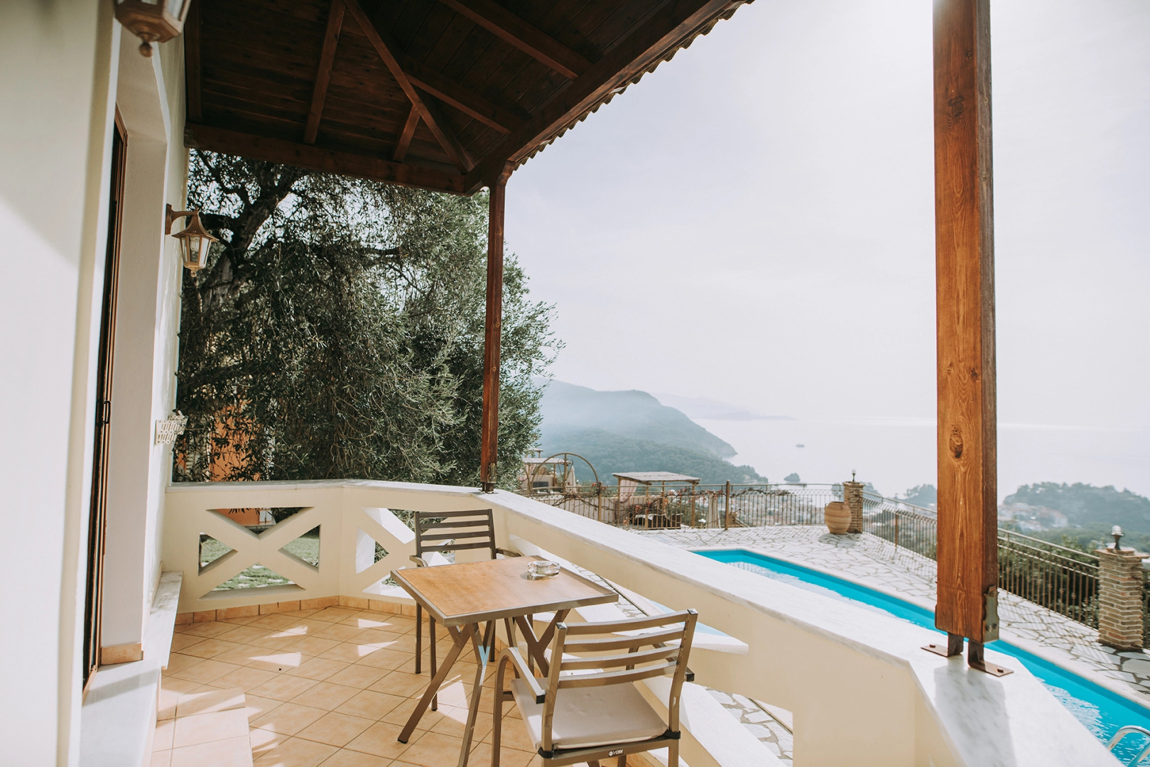 Курортный отель Apolis villas & Suites Resort