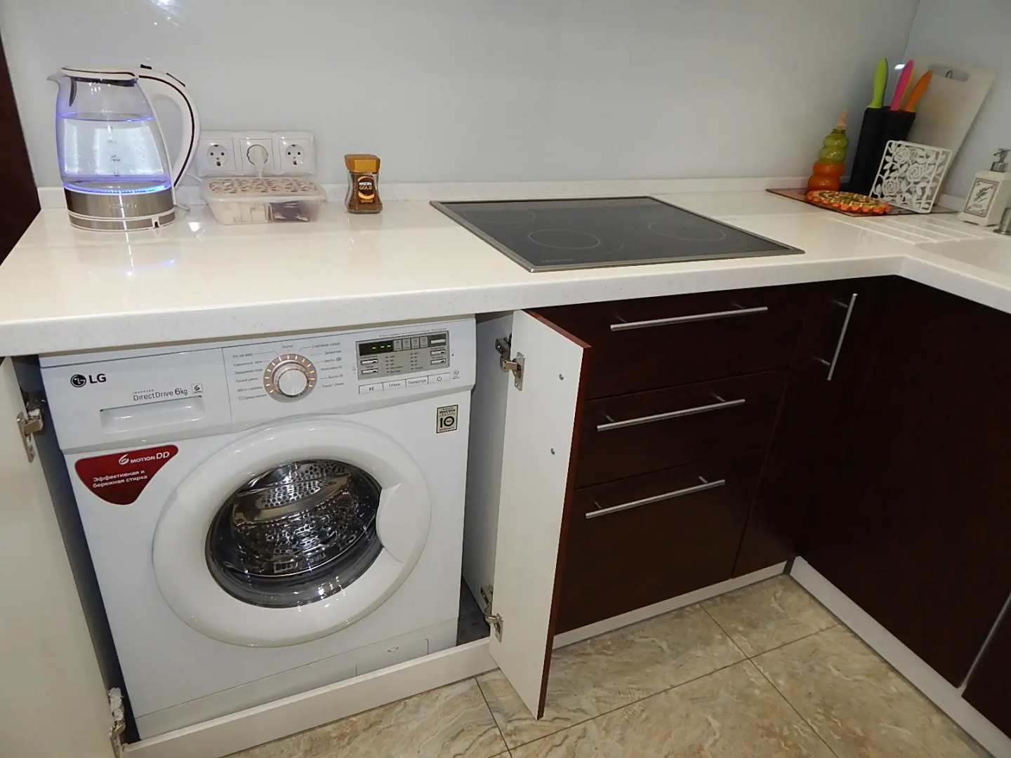 Элитная 2х квартира класса люкс с камином, джакузи и кондиционером на ул. Ядринцевская. Метро площадь Ленина