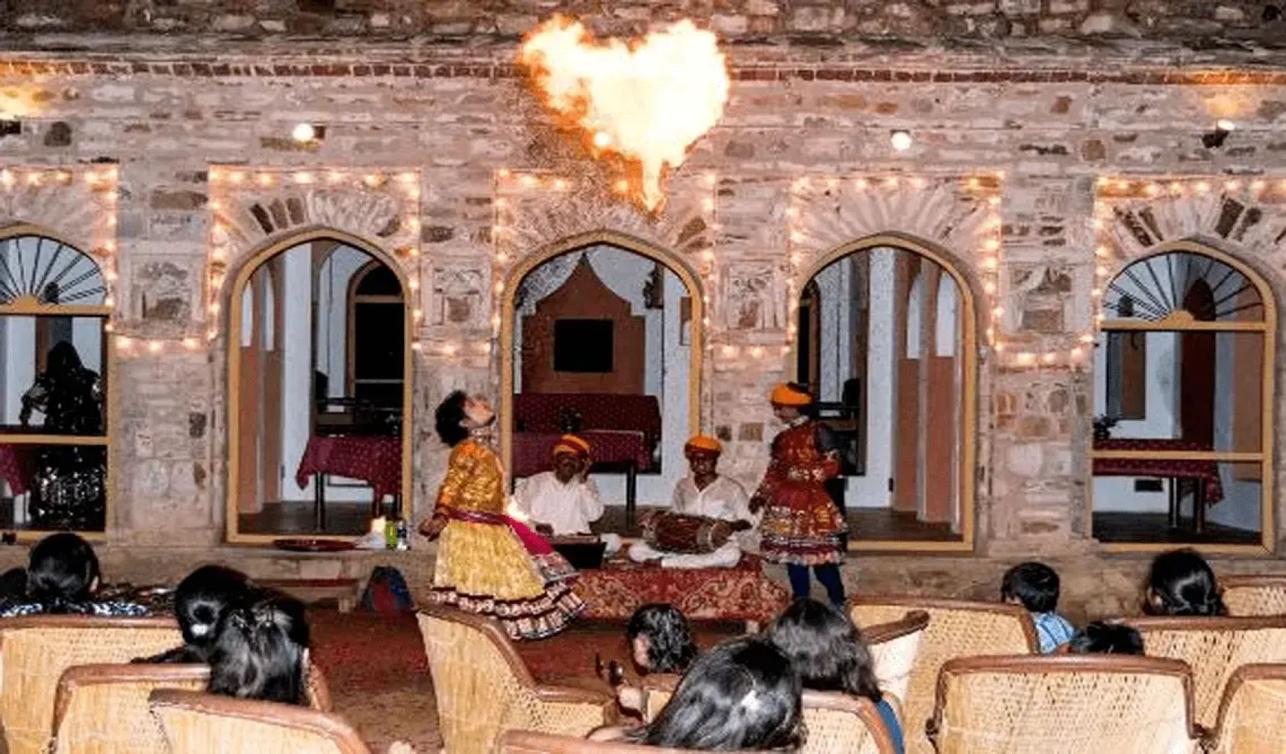 Отель Dadhikar Fort