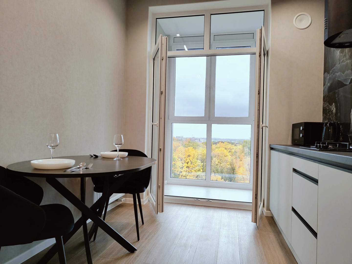 Апартаменты Kenig Holidays с видом на парк в историческом районе города