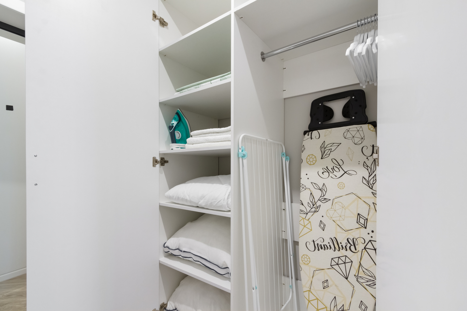 Квартира дизайнерская Andora-apart на Красном проспекте