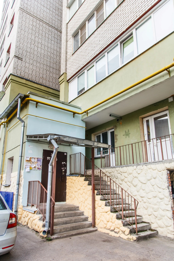 Апартаменты На Теренинском 9