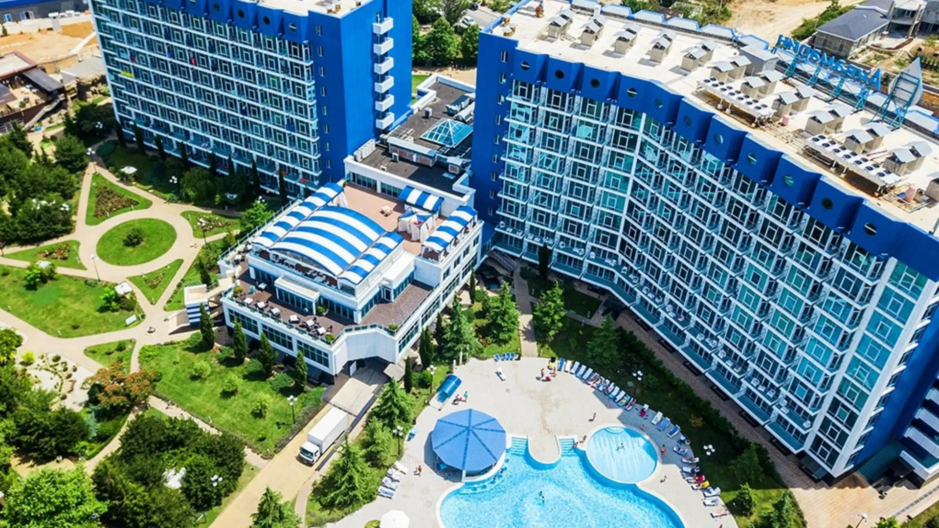 Апартаменты Aquamarine Resort & SPA 1