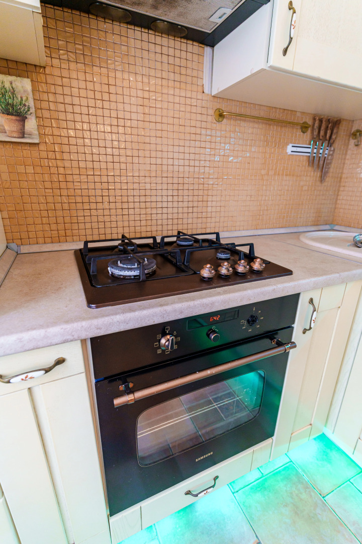 Апартаменты рядом с морем в центре Новороссийска от LetoApart