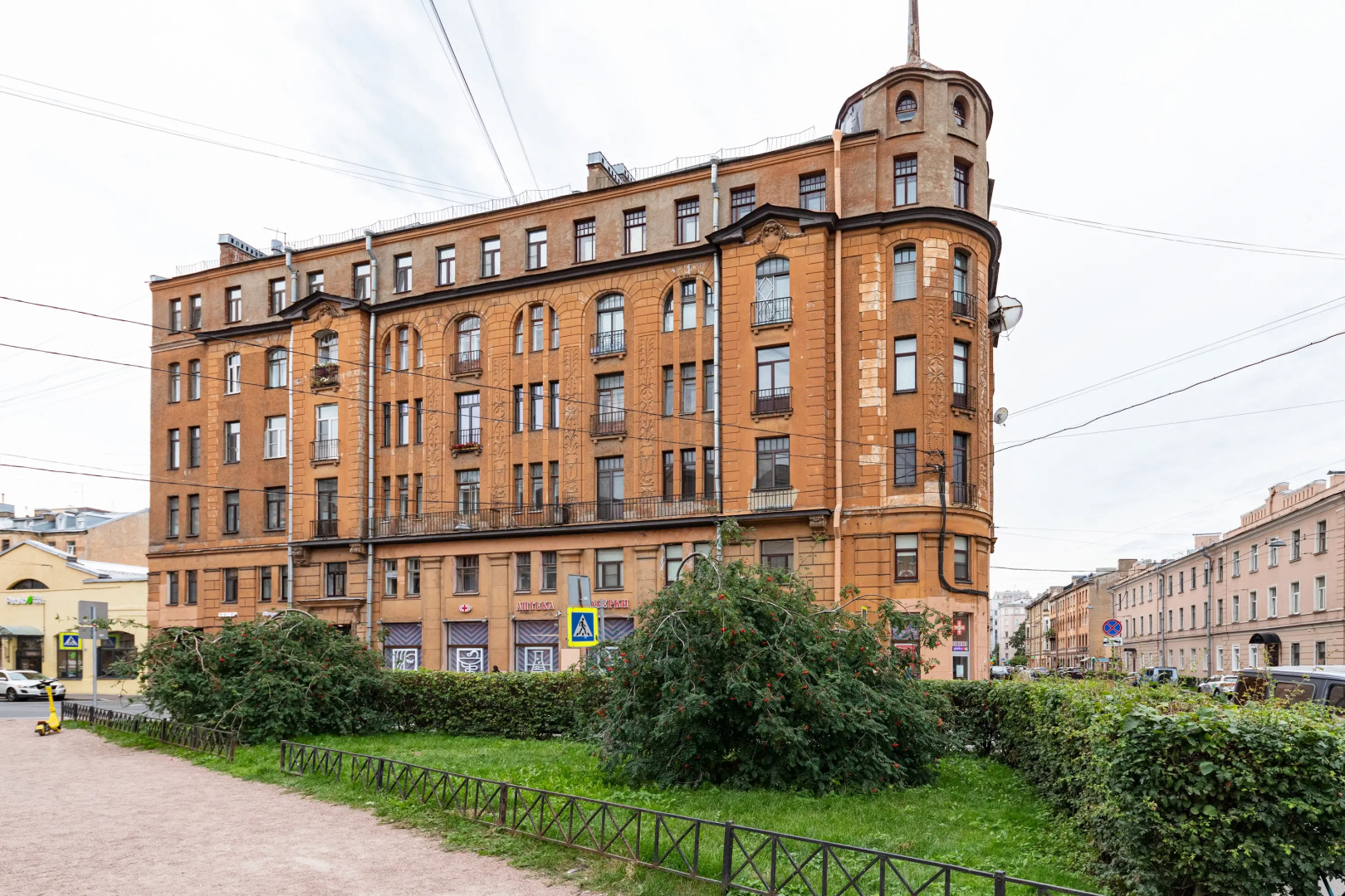 Квартира Странная квартирка