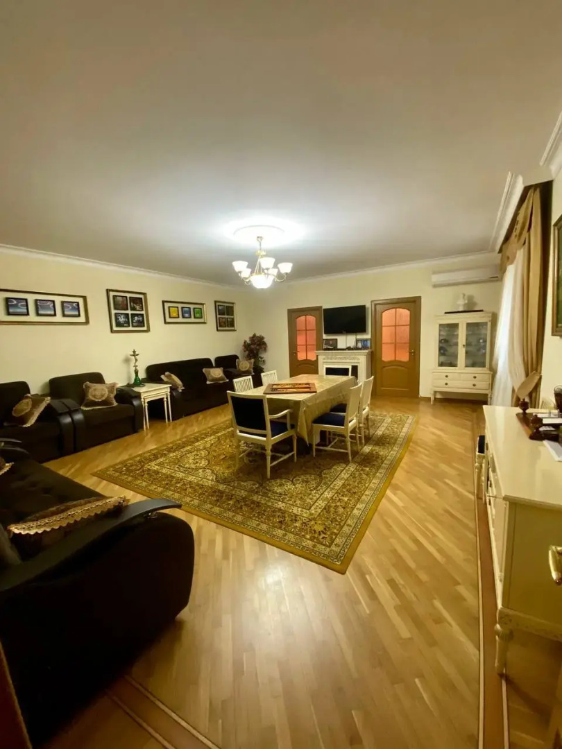 Апартаменты с собственным двором