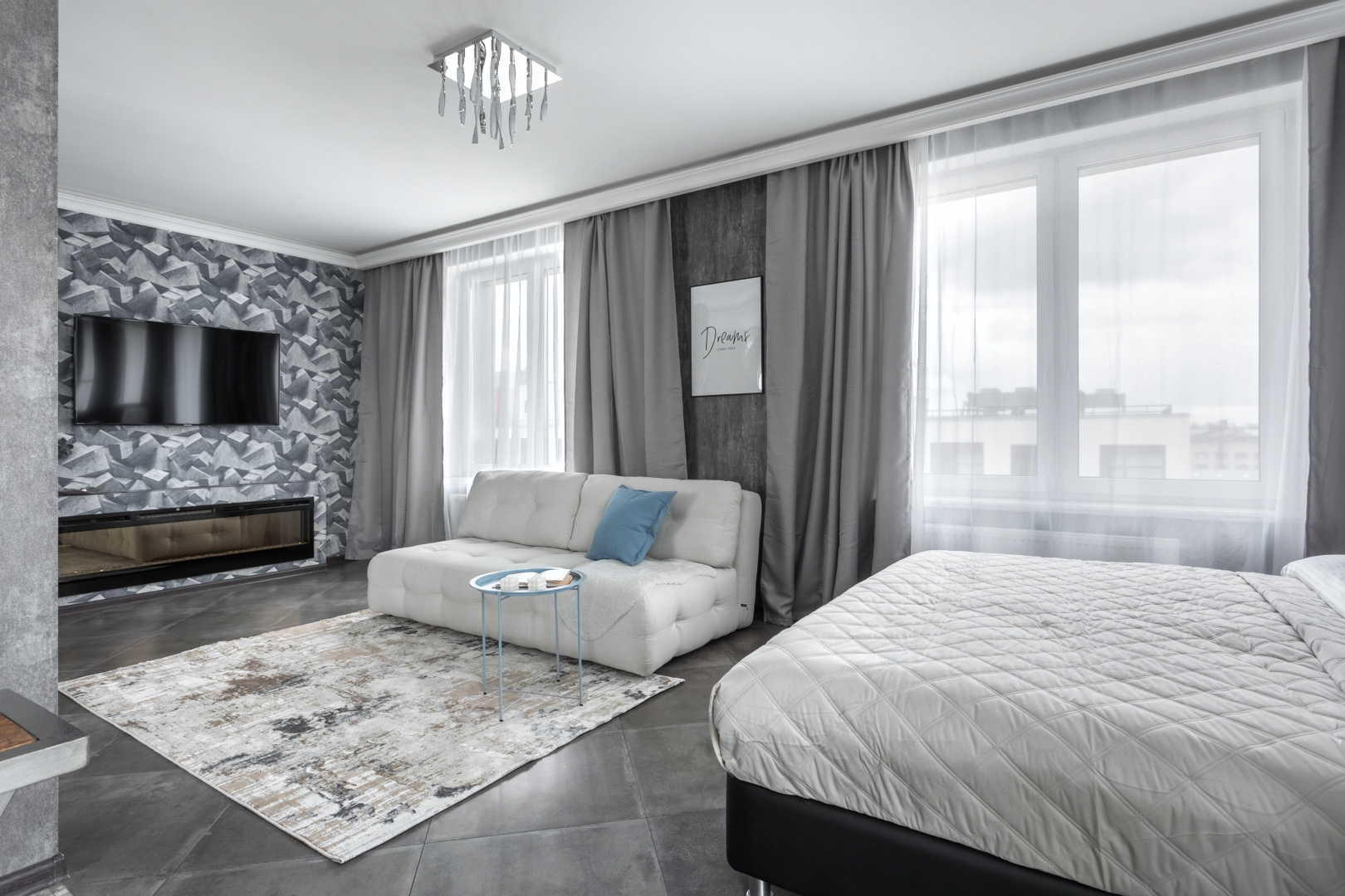 Квартира Dubrovskiy apart в самом центре Петербурга