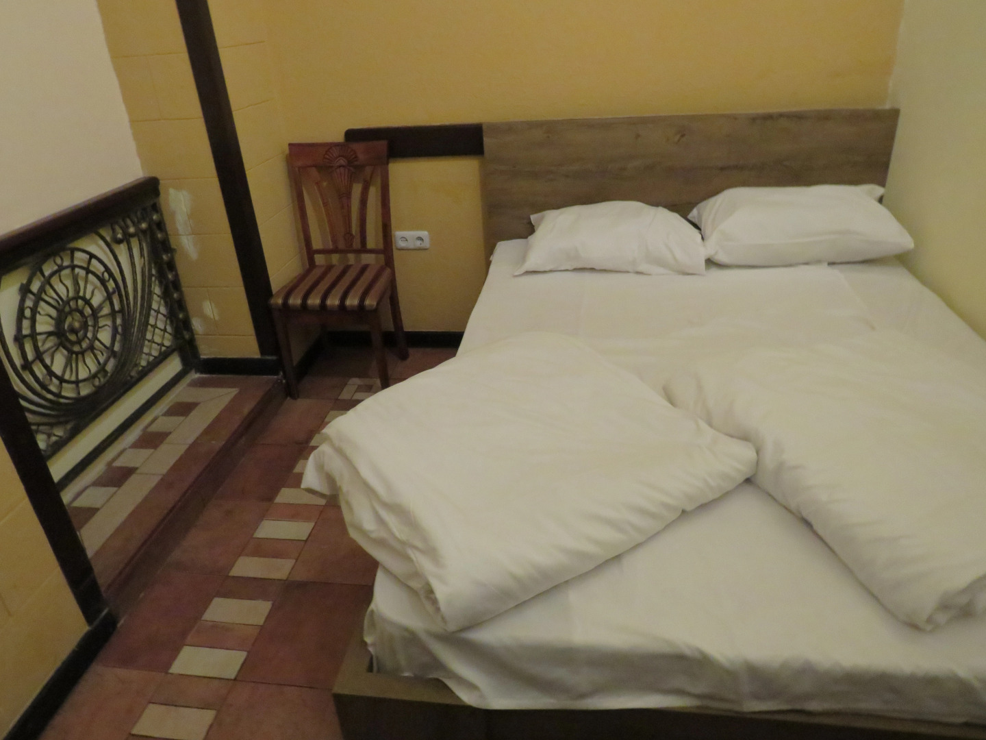 Мини-отель Hotel в самом центре