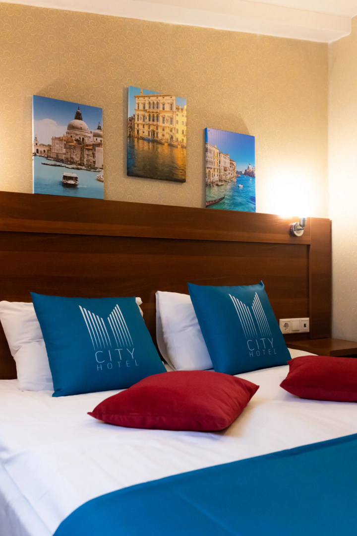 City lights Невский 90