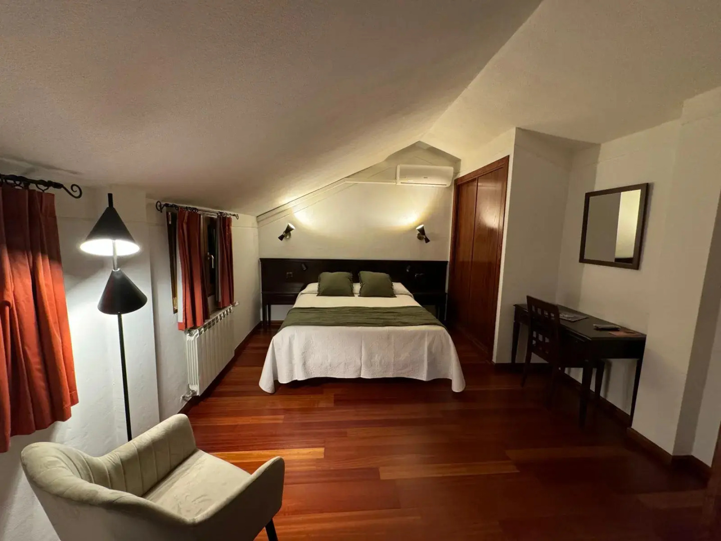 Hospedium Hotel La Fuente