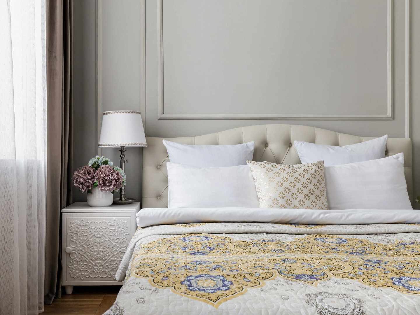 Апартаменты Minin Apartments с видом на Казанский собор 120 кв.м.