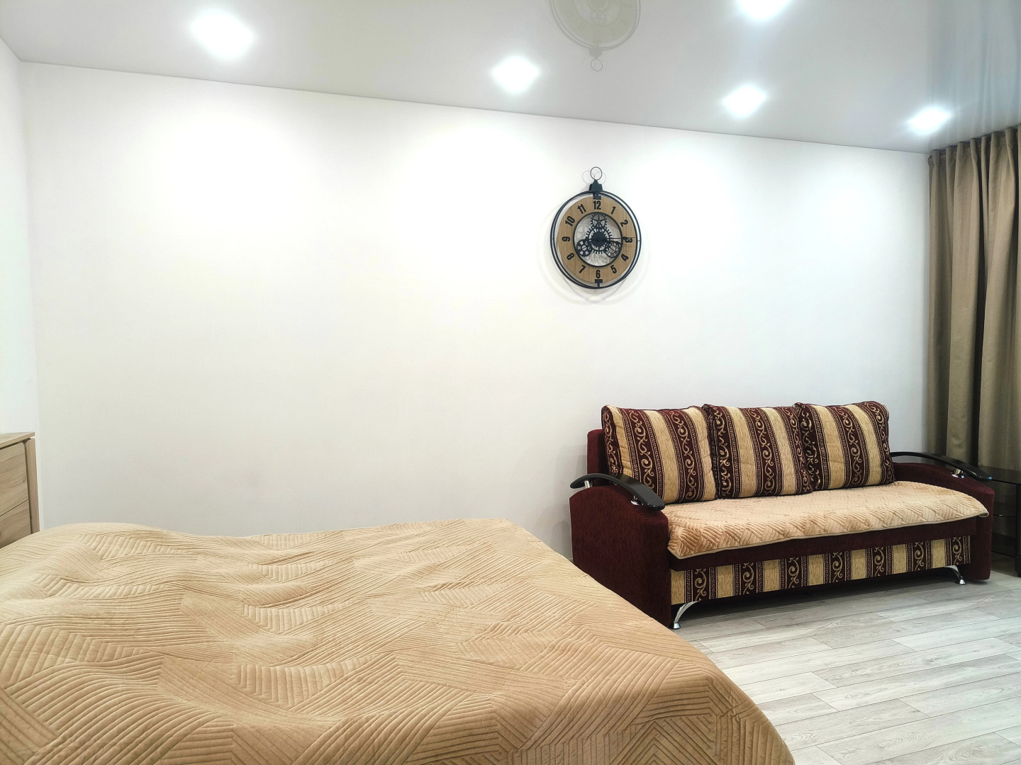 Апартаменты Grand SW apartment. Просторные апартаменты в центре города до 7 гостей