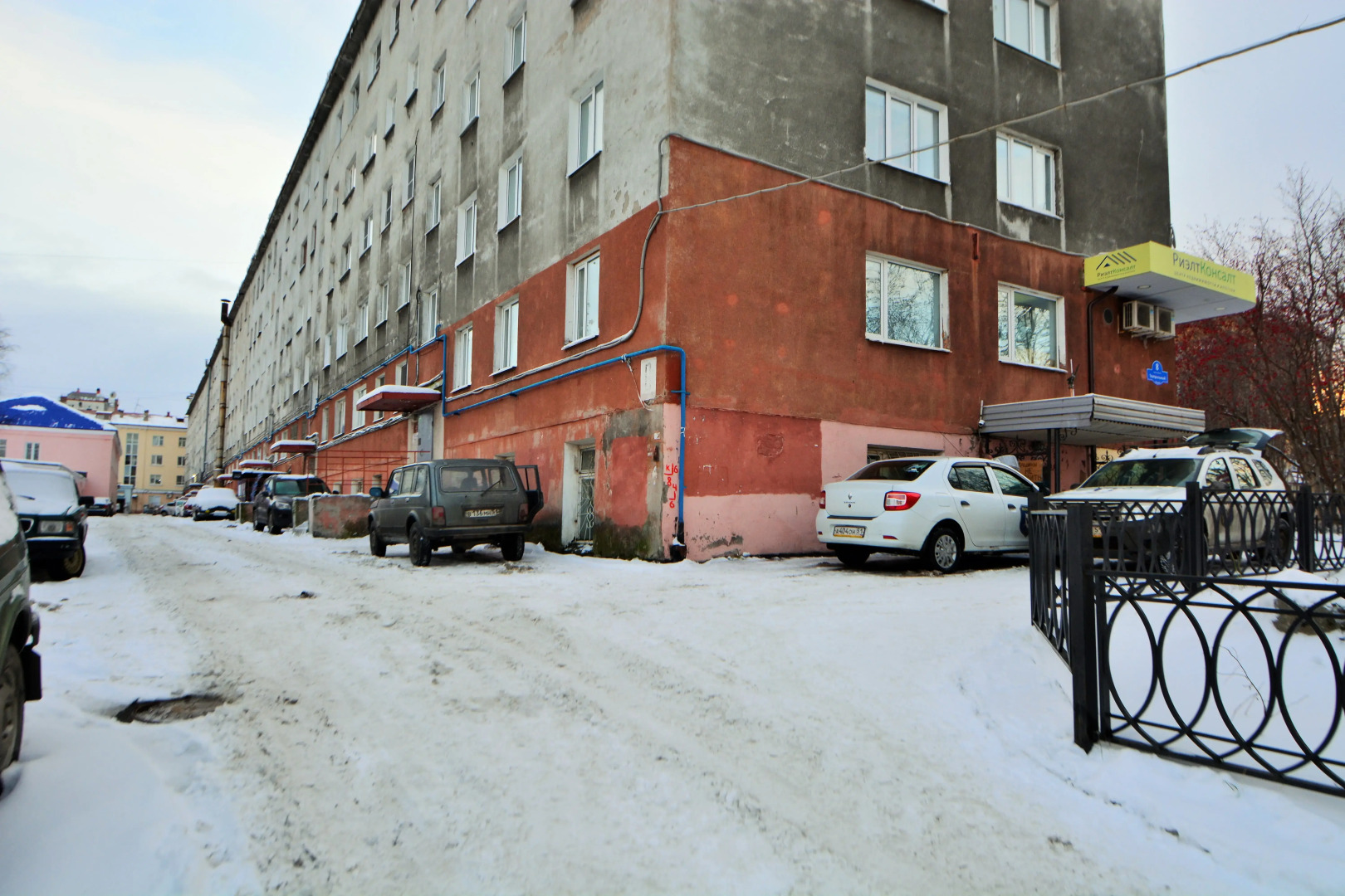 Квартира трёхкомнатная в центре у драматического театра