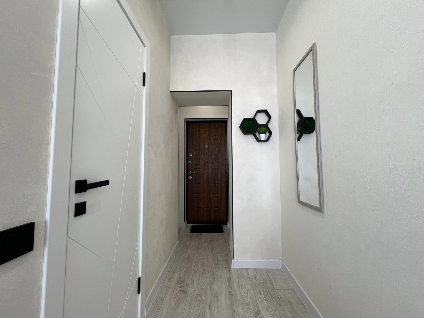 Апартаменты с Видом на Реку