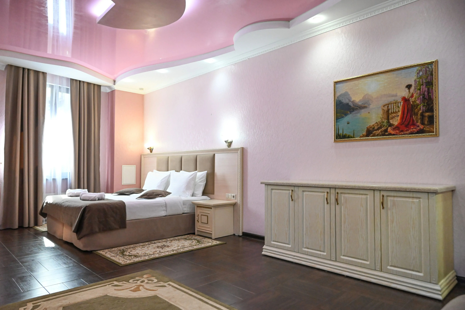 Отель Shine House