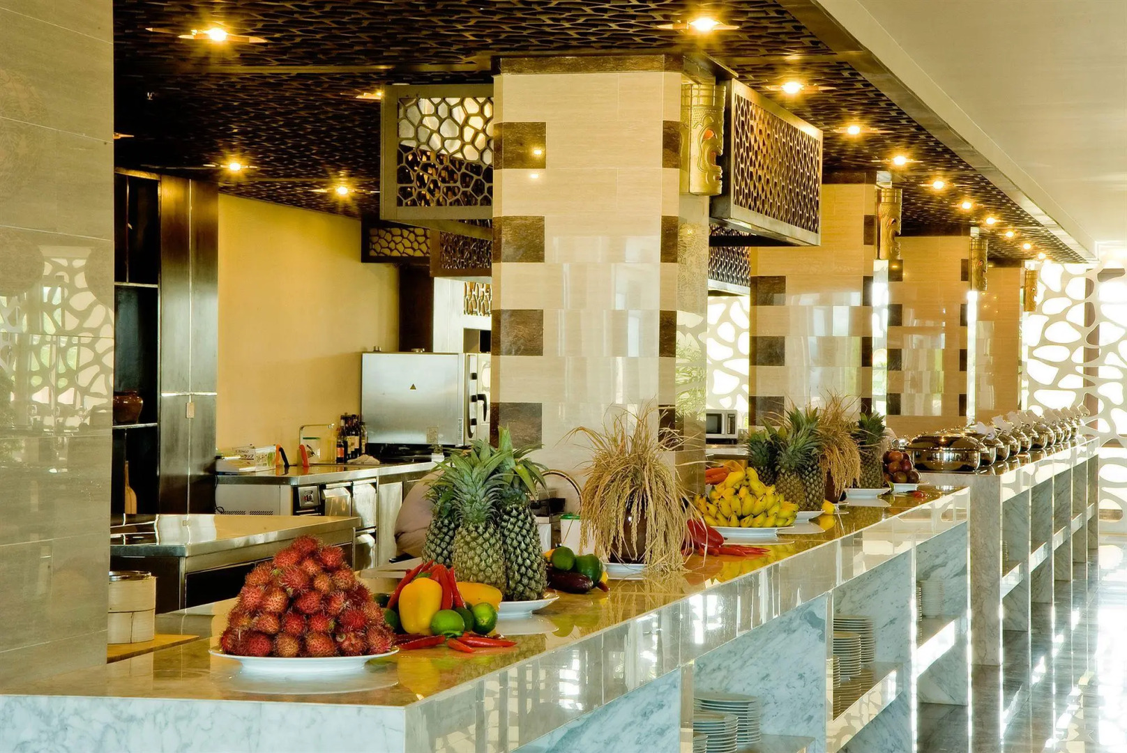 Отель Olalani Resort and Condotel