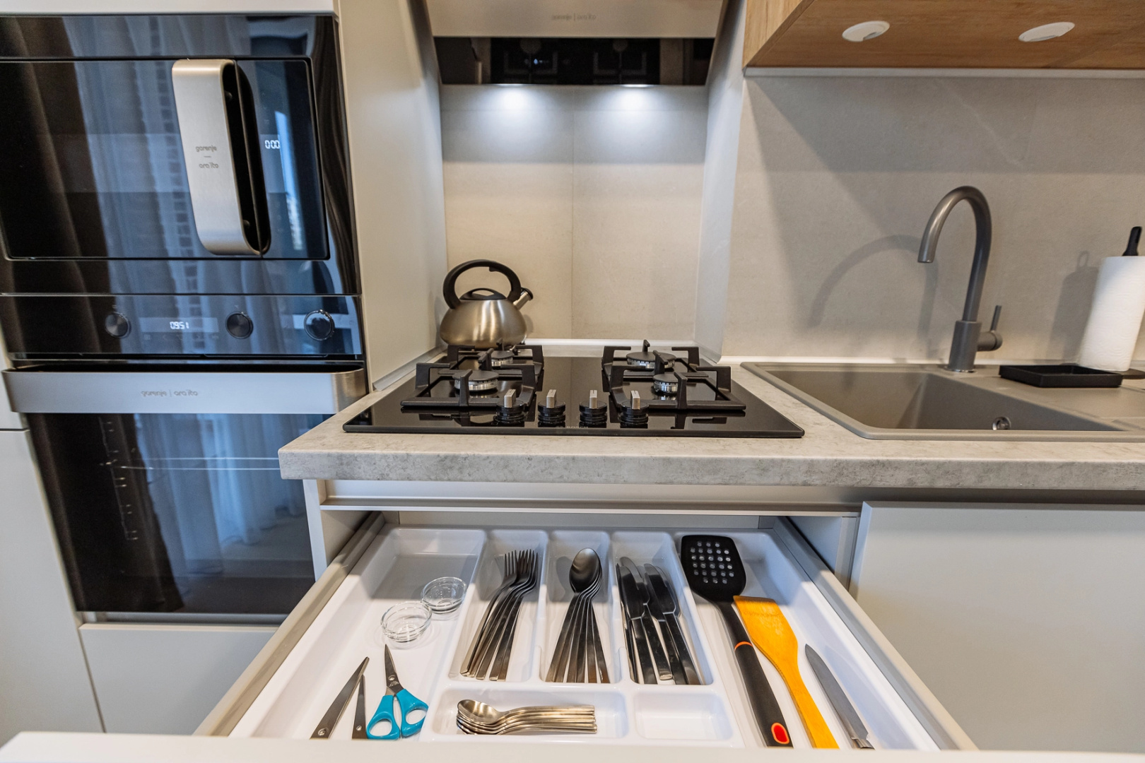 НаМореApartment's Кварира дизайнерская Двухкомнатная с выездом на косу