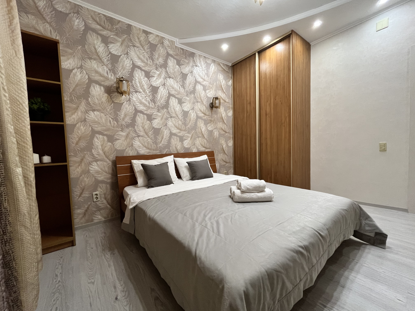 Апартаменты  Двухкомнатные в самом центре