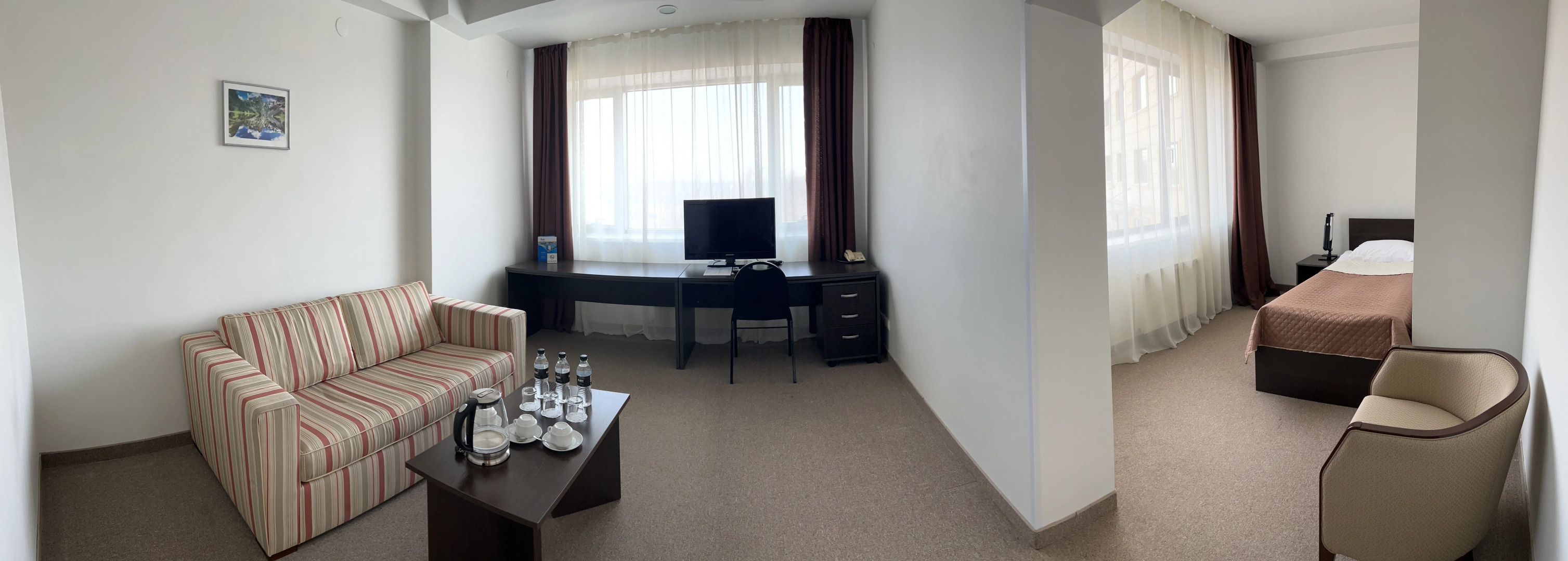 Hotel Paris Gostinichnogo Kompleksa Dvfu