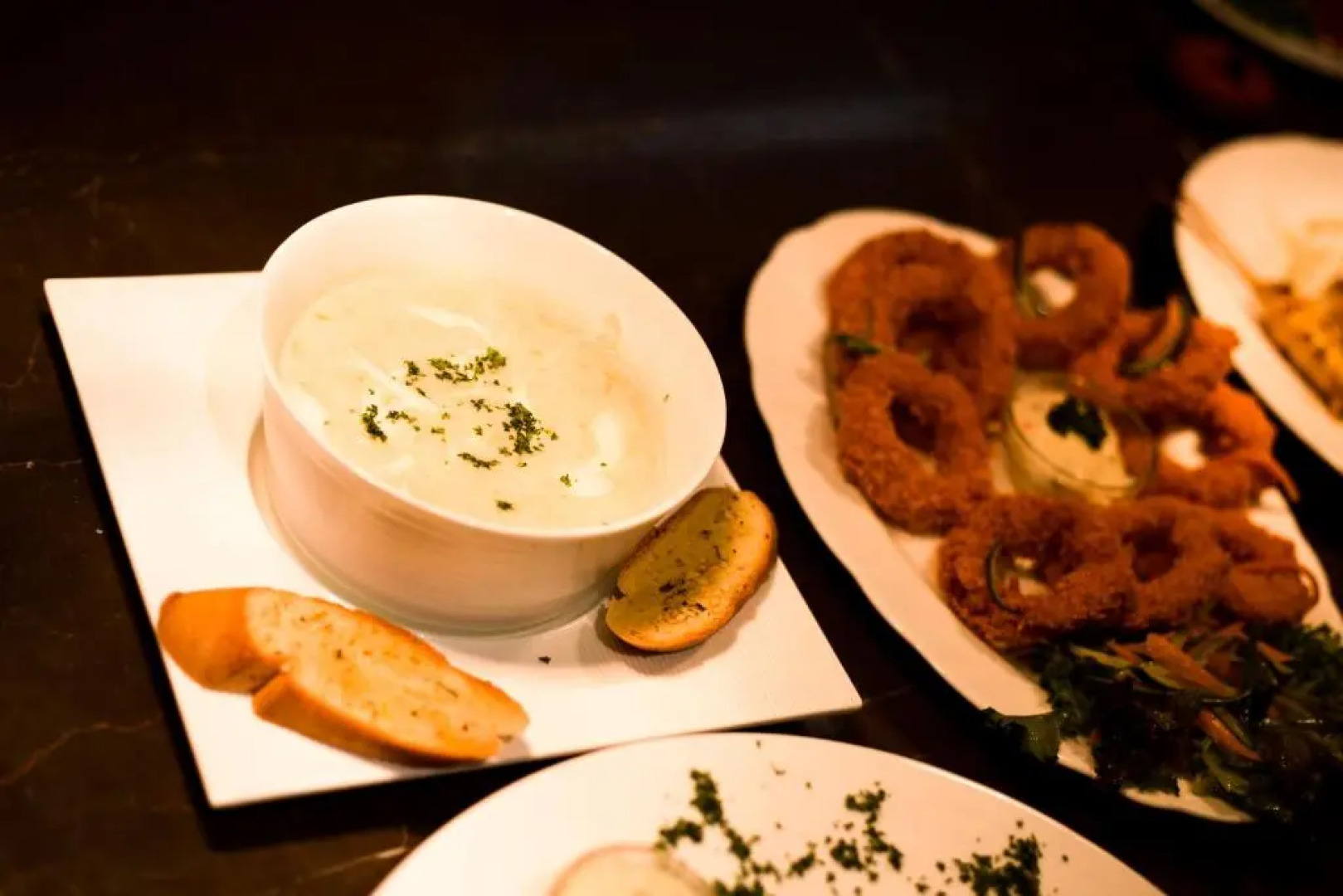 Отель Lakeshore Banani