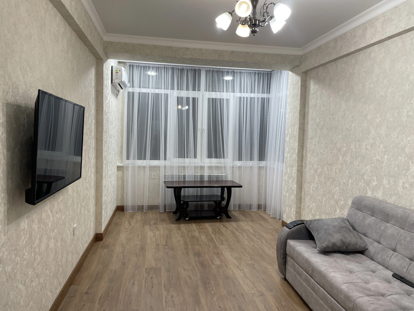 Квартира у набережной