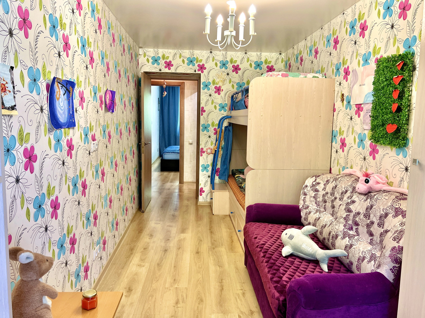 Апартаменты 1896. Большая семейная квартира для компании до 8 человек