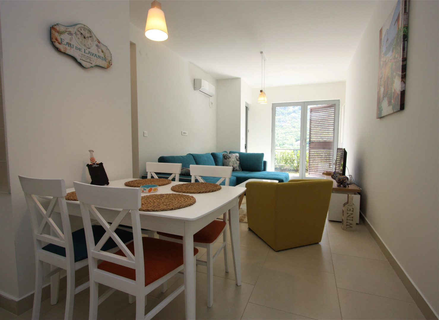 Апартаменты Gorgeous Morinj Resort