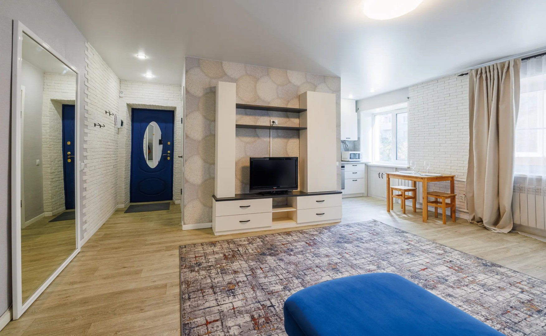 Квартира Двухкомнатная на проспекте Ленина 74А