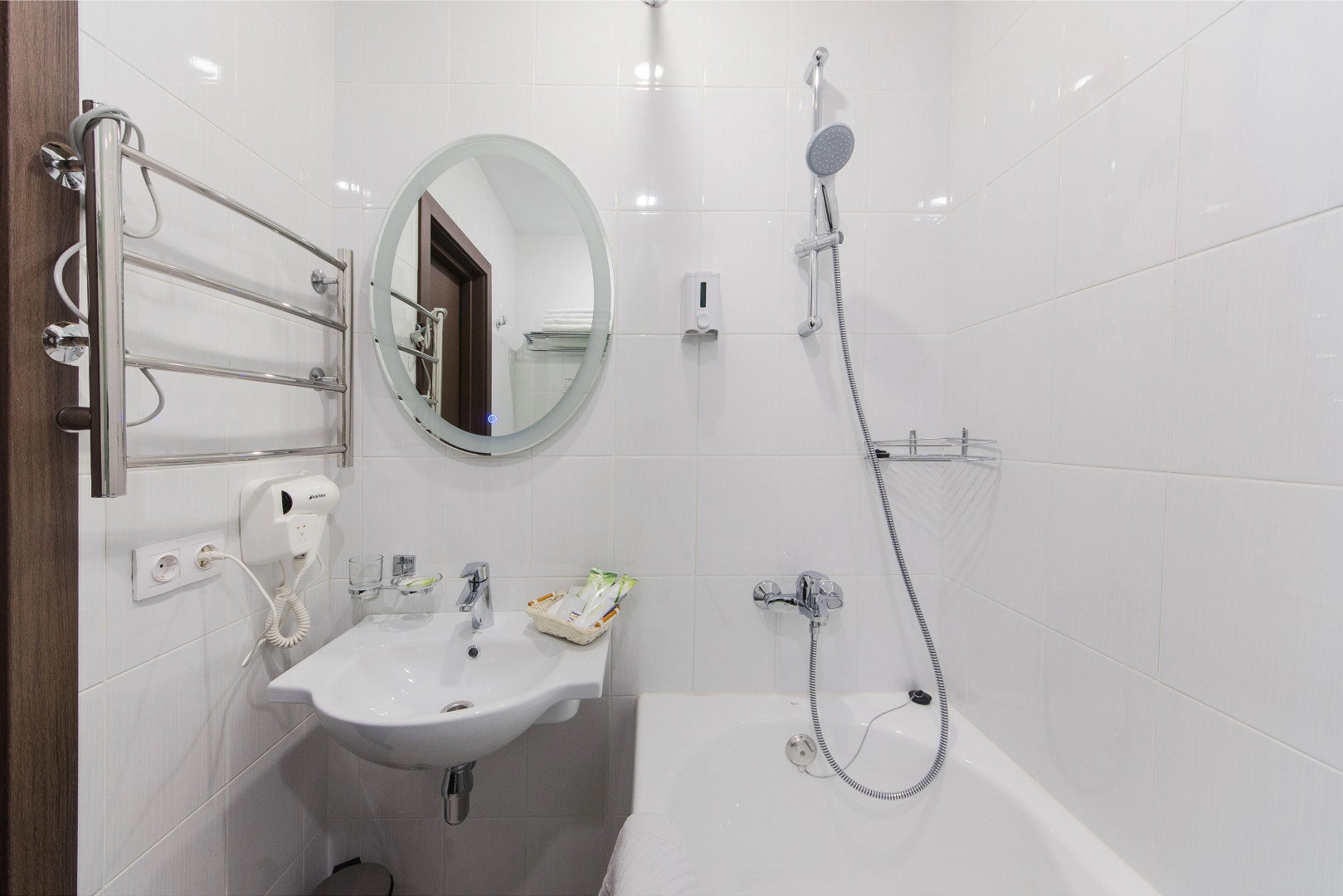 Меблированные комнаты Sokroma Атман