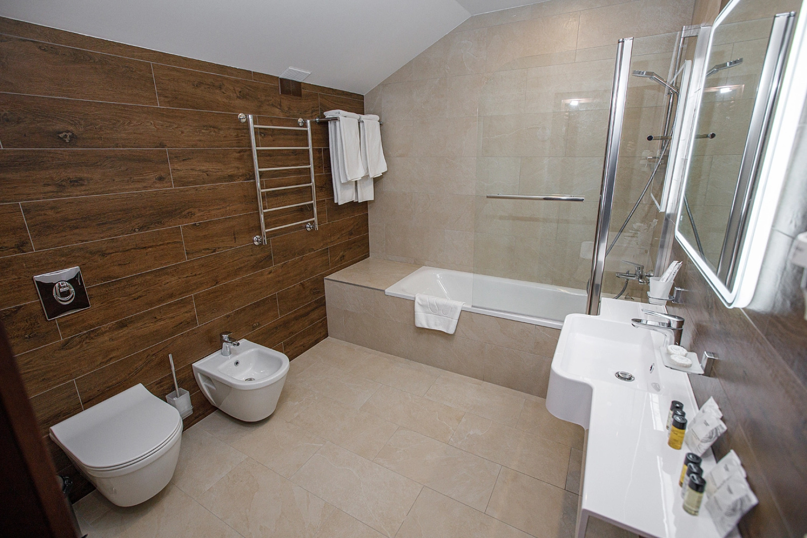 Гостиница «У Золотых ворот»