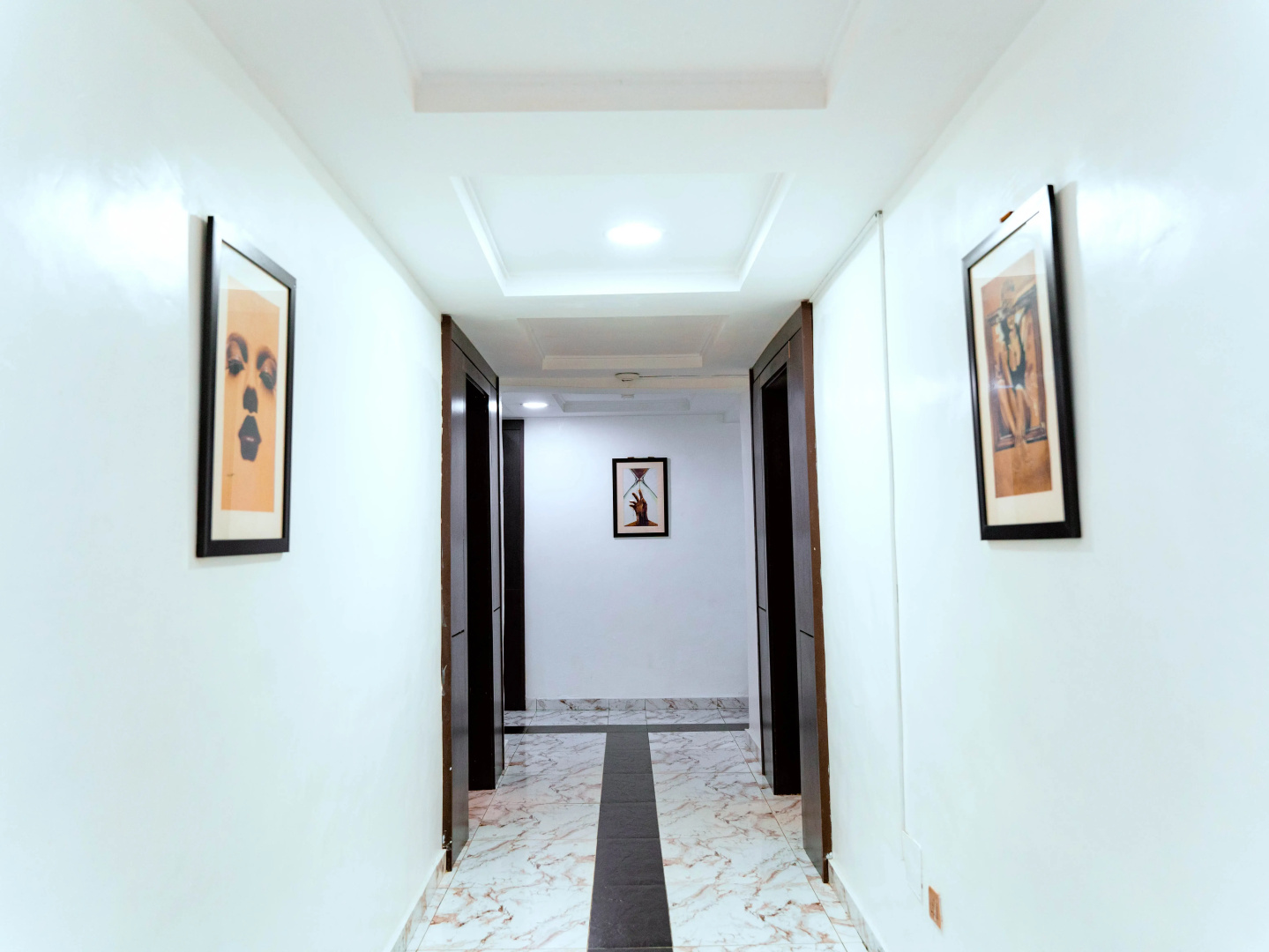 Отель 247 Luxury Hotel