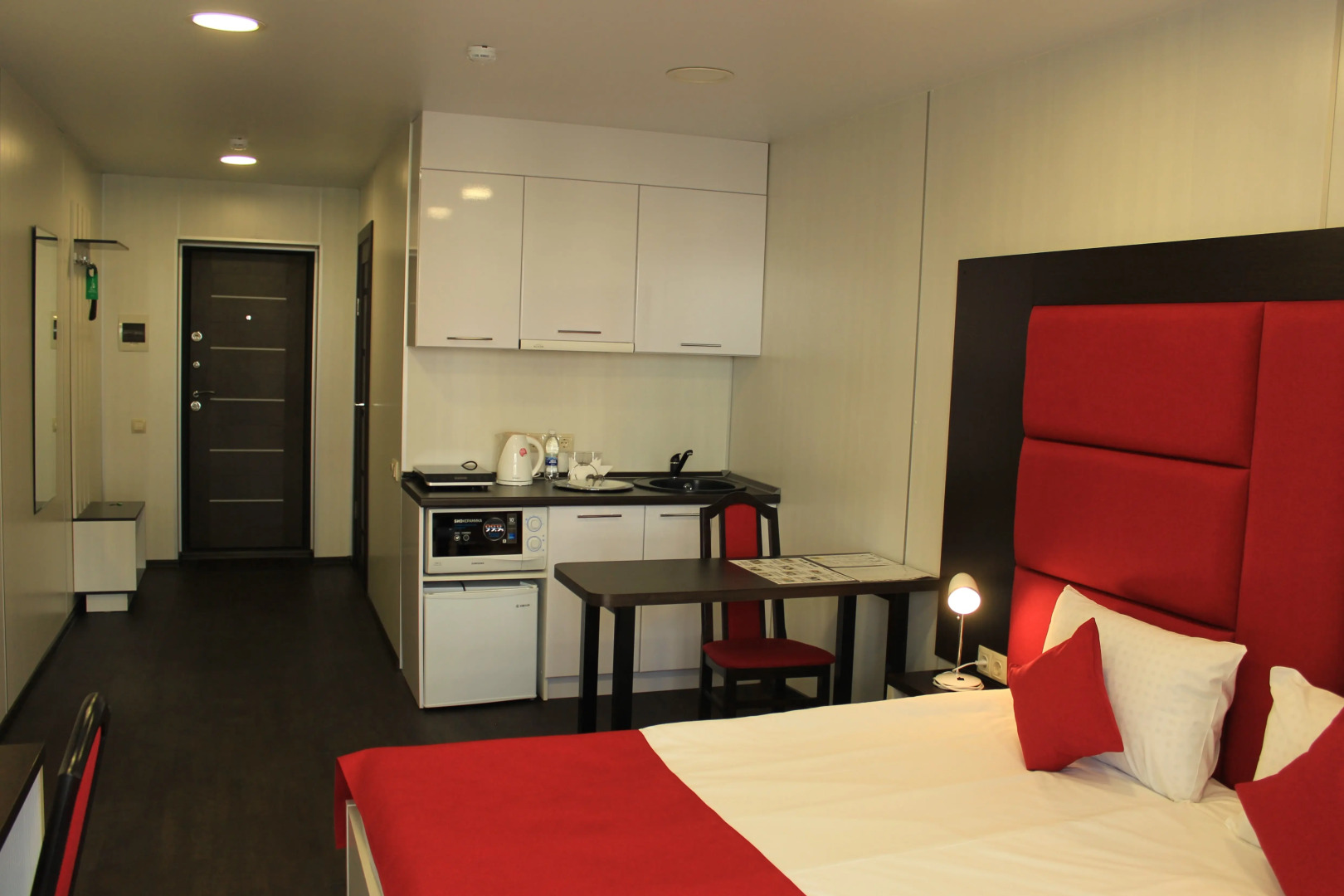 Отель Red Fox на Шумакова 15Б