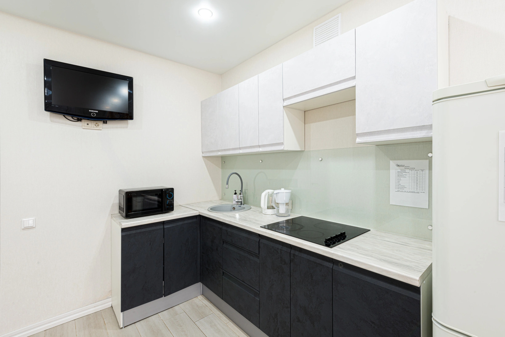 Квартира 1-к в новом мкр. на Прокопьева 11 от RentAp, 4 сп.места, 2 TV, широкая кровать