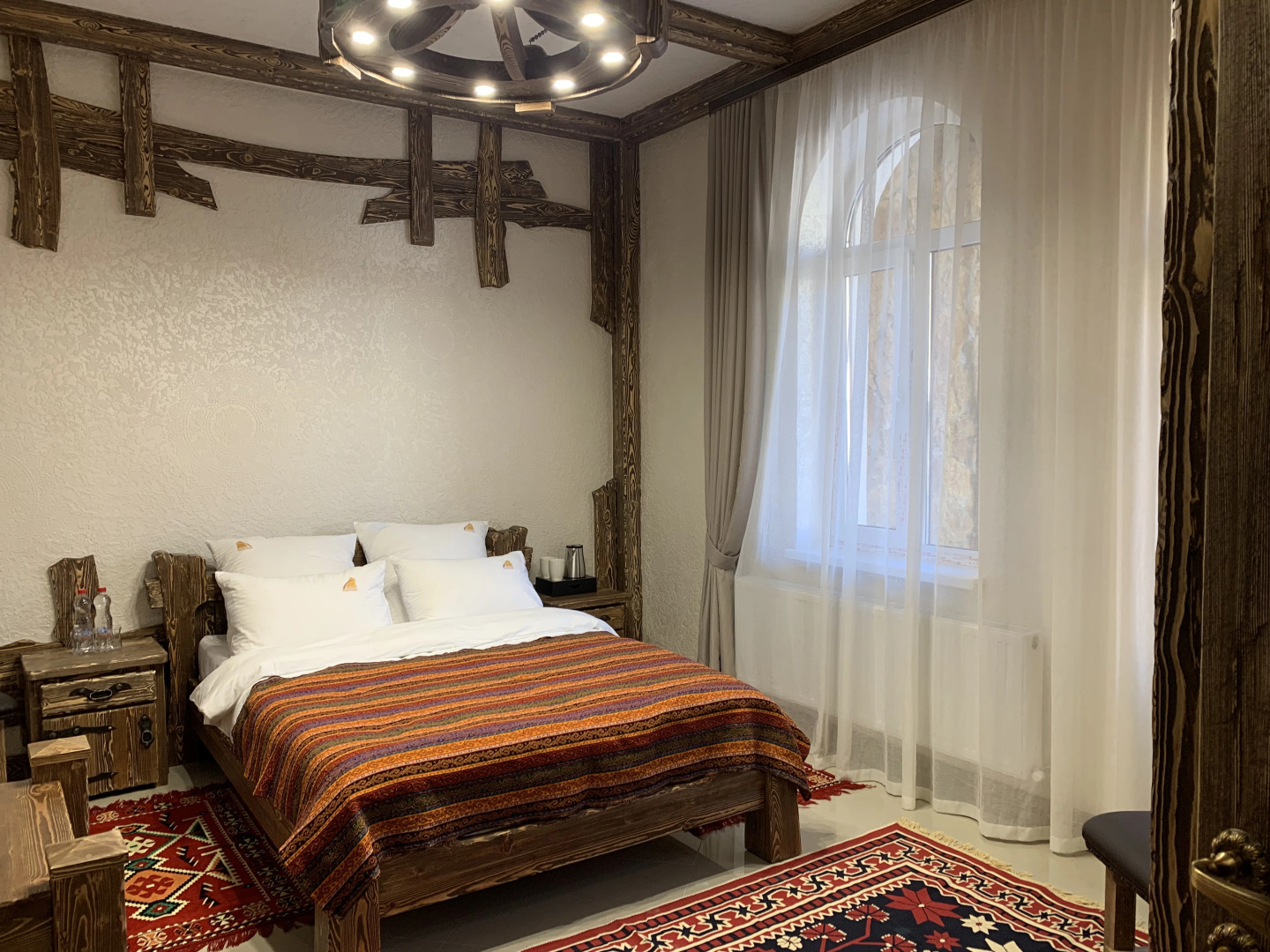 Отель Медовые водопады