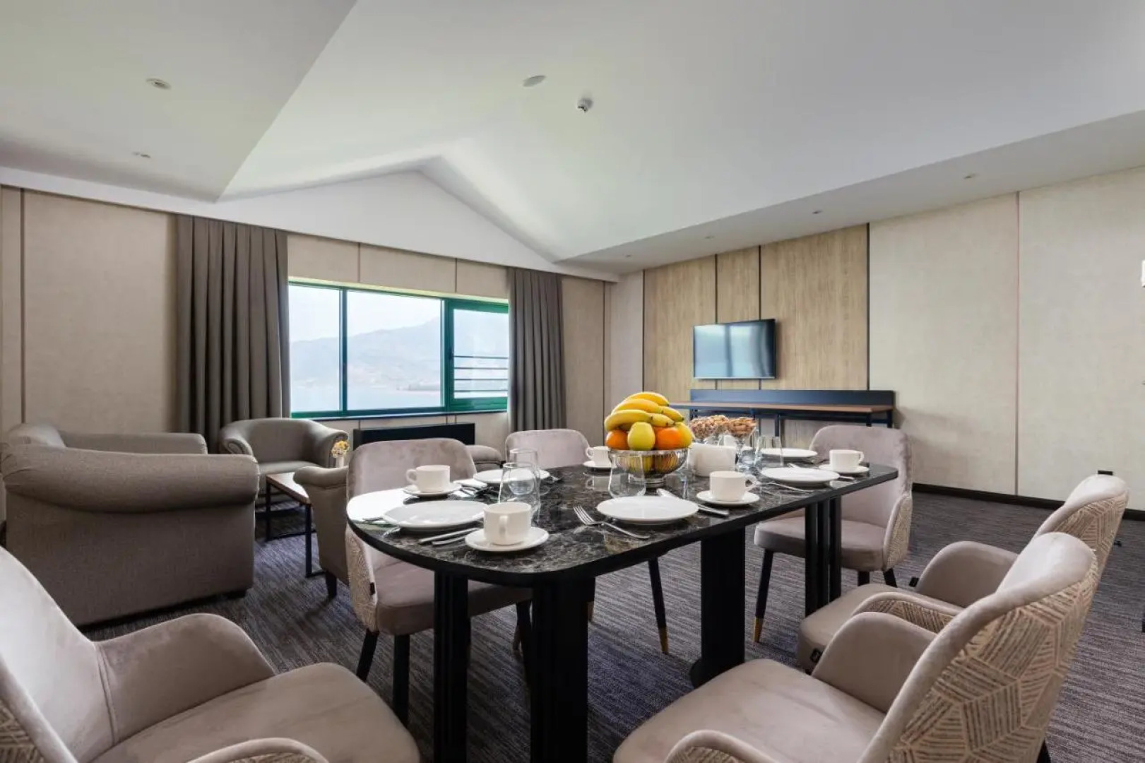 Pyramids Resorts, Charvak