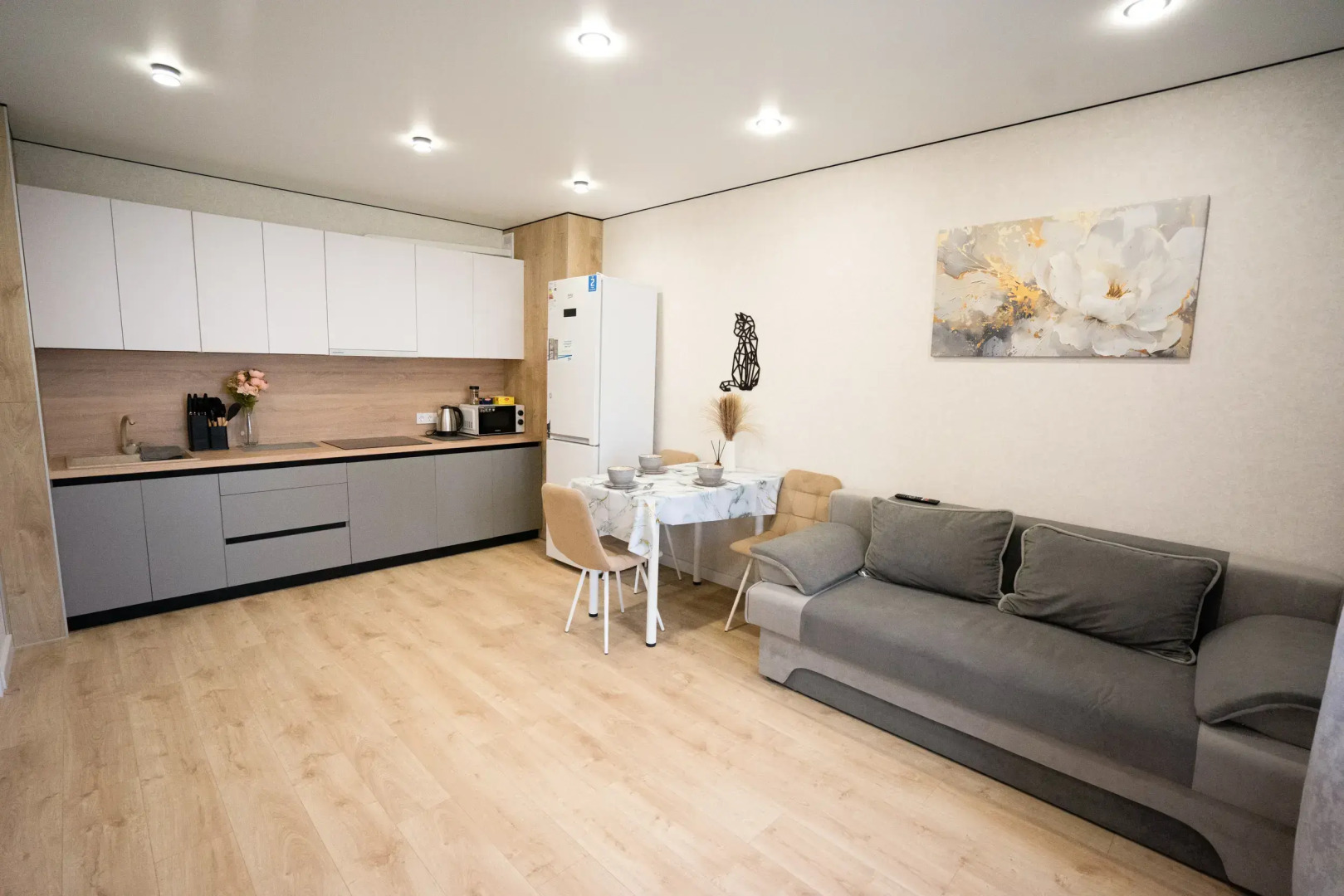 Квартира Уютная Евродвушка в Центральном Районе Города