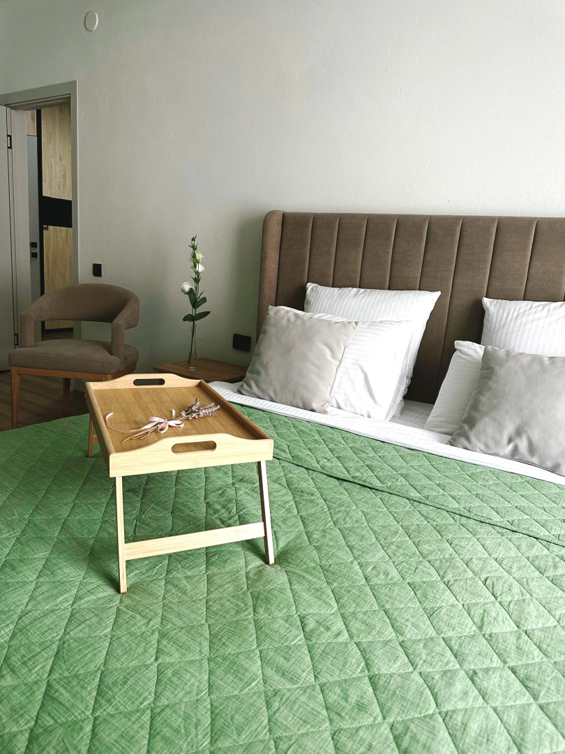 Квартира посуточно на Джигкаева, кровать Queen Size!