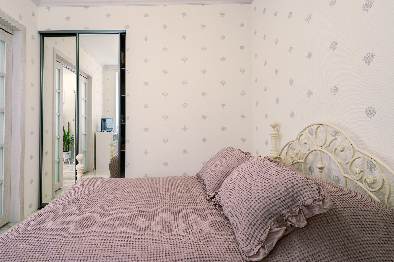 Апартаменты с Камином на Набережной Прованс