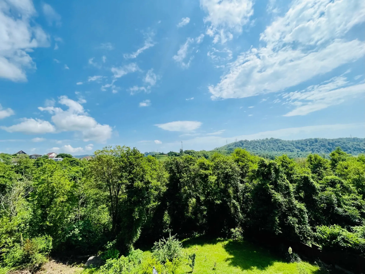 Гостевой дом Солнечная долина коттеджи Гости-24