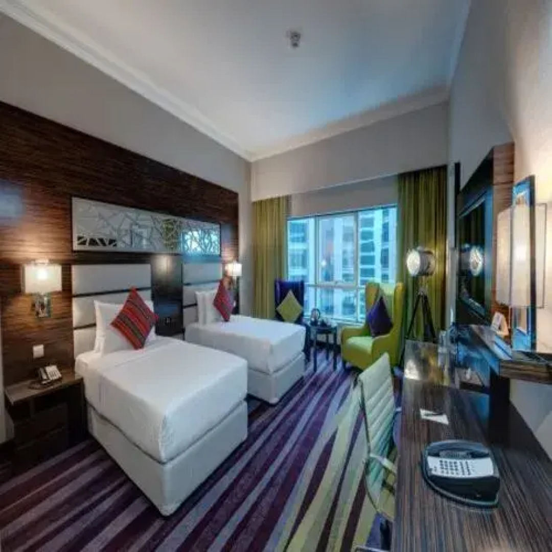 Отель Vintage Grand