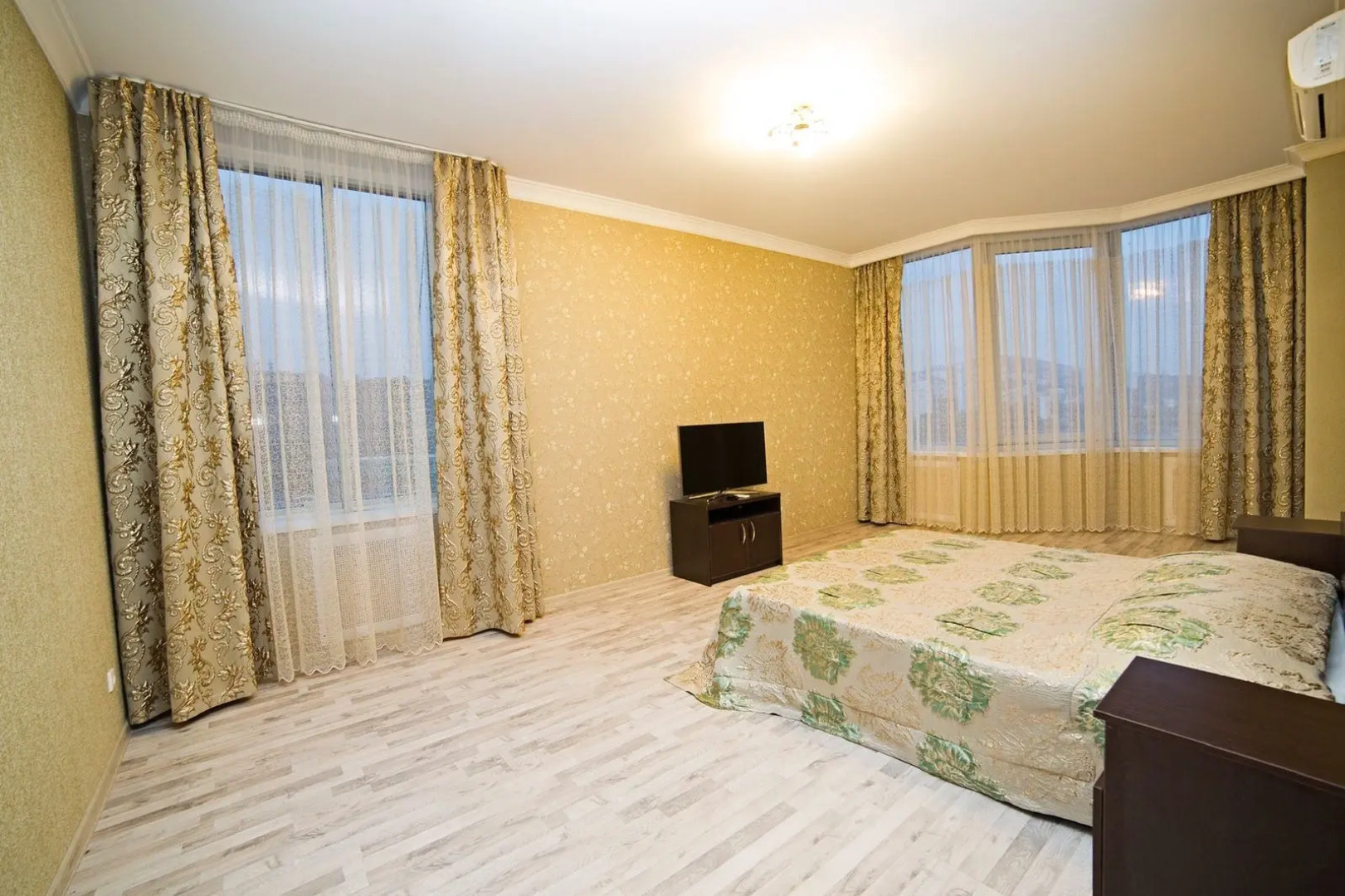 Апартаменты Курортный 1