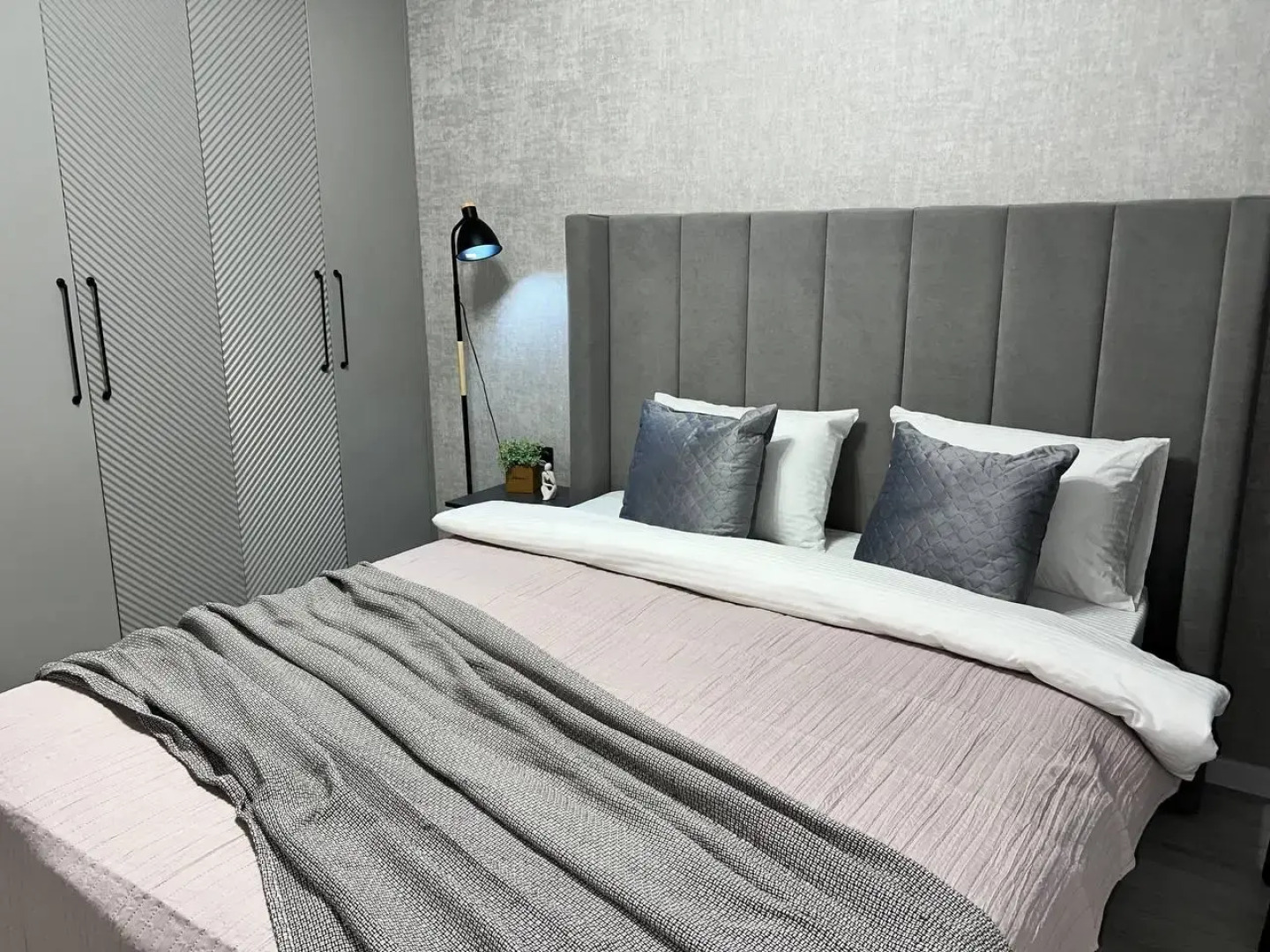 Апартаменты Шикарные GALAAPART у фонтана