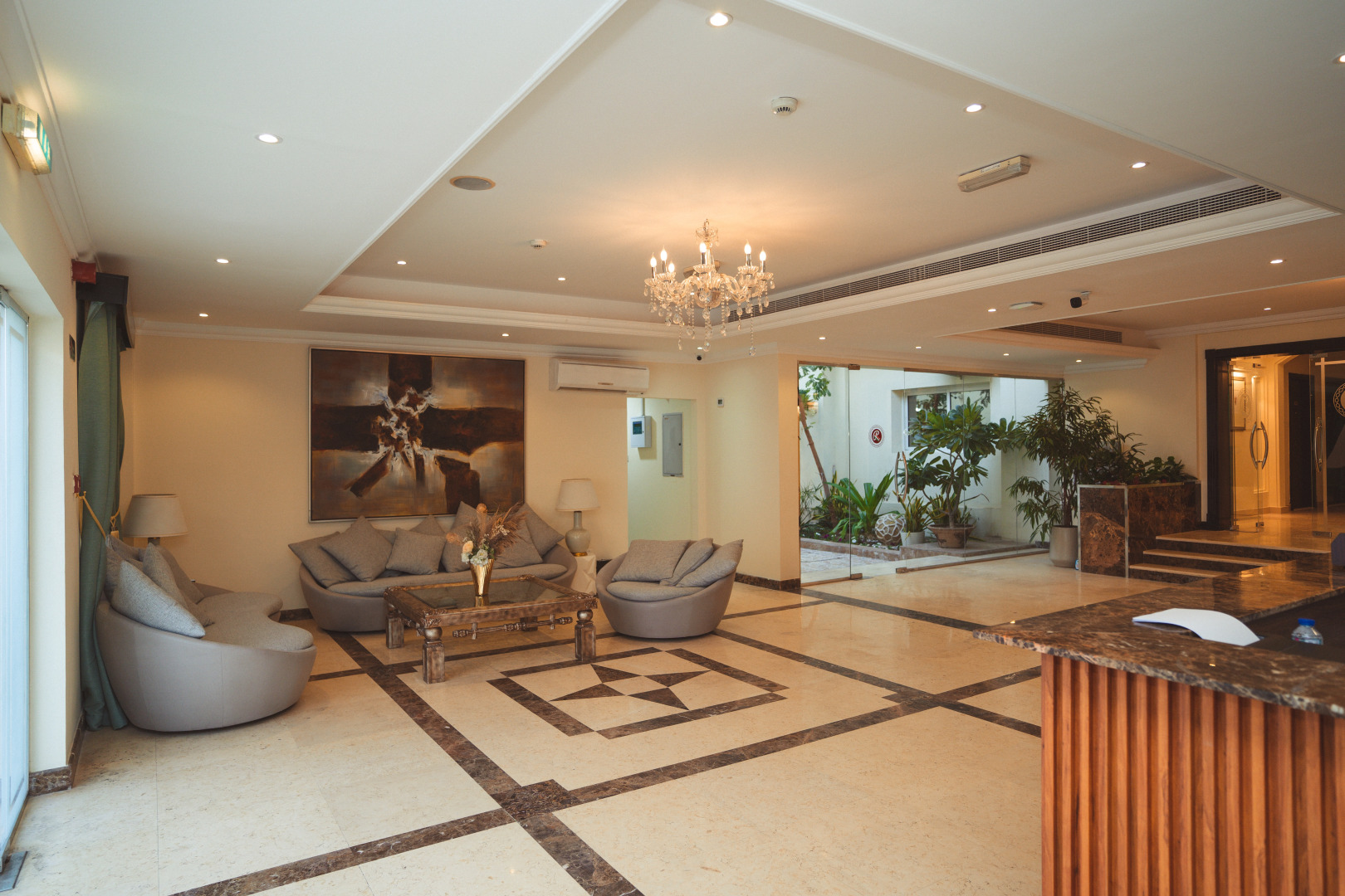 Отель Royal prestige