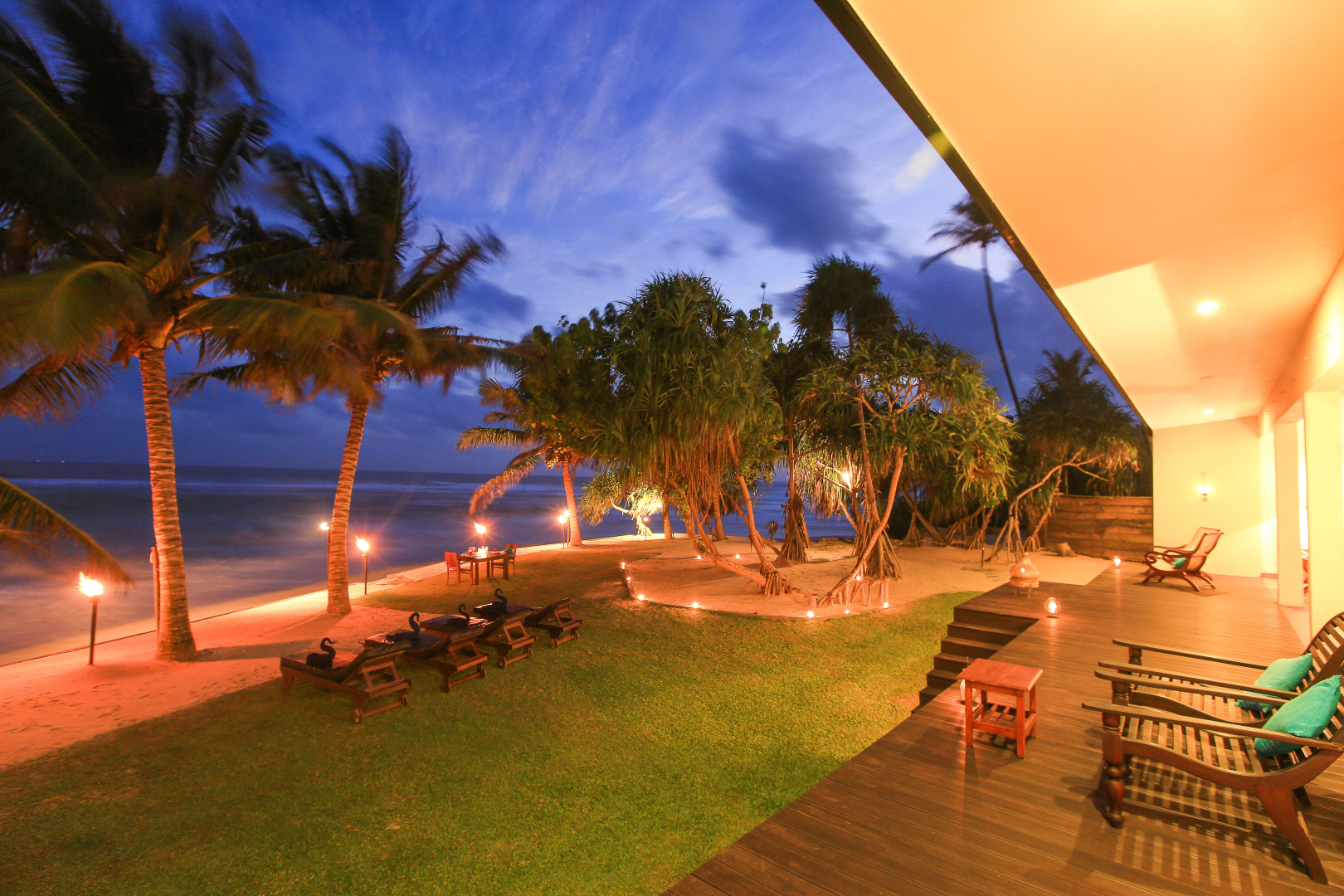 South Point Villa - 3 bedroom Beach Front Villa