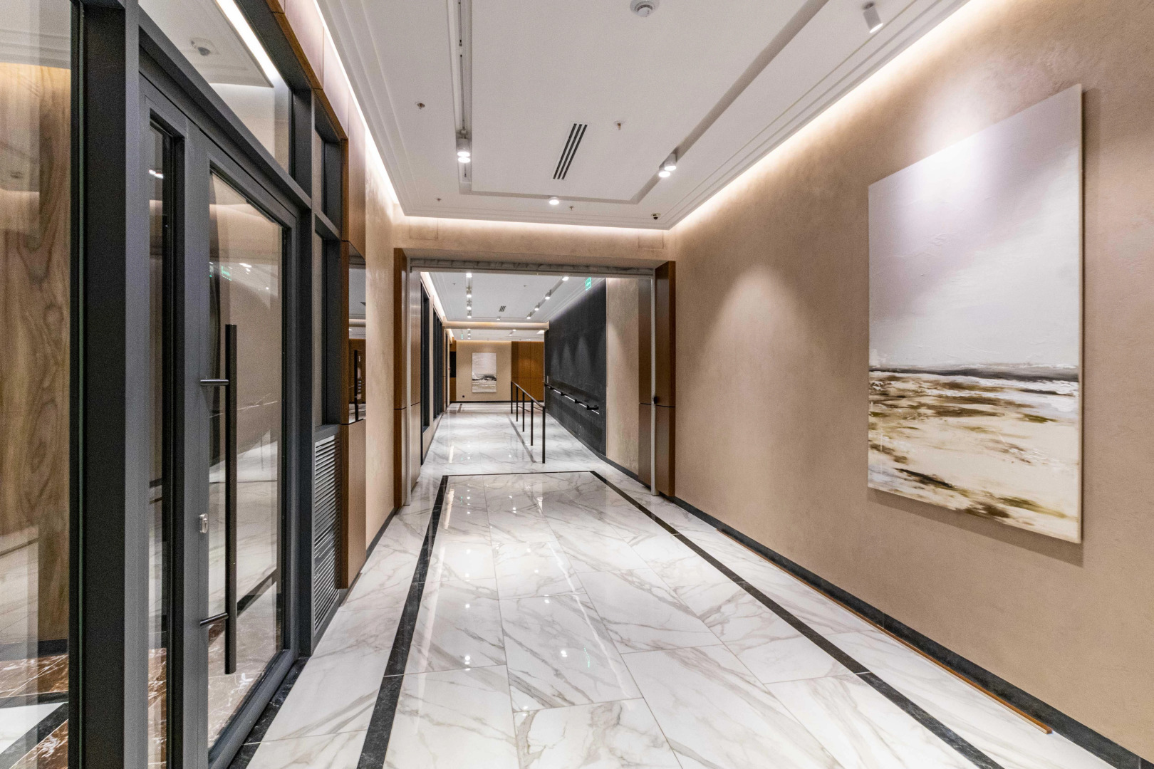 Апартаменты PASHK INN L-VIII