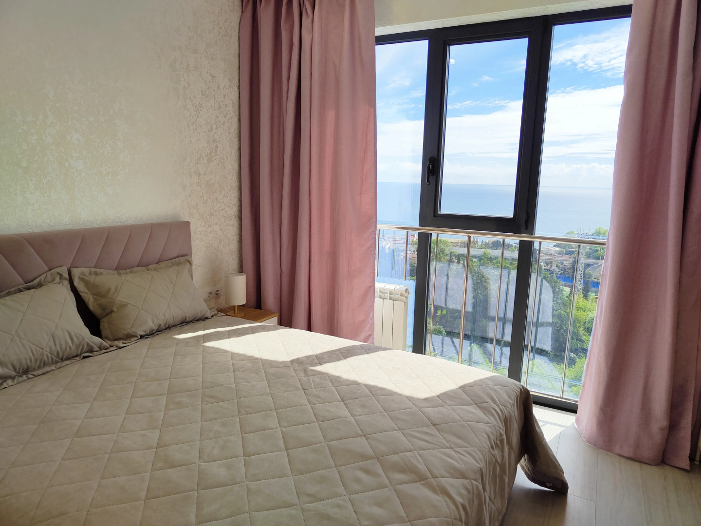 Квартира с прекрасным видом на море