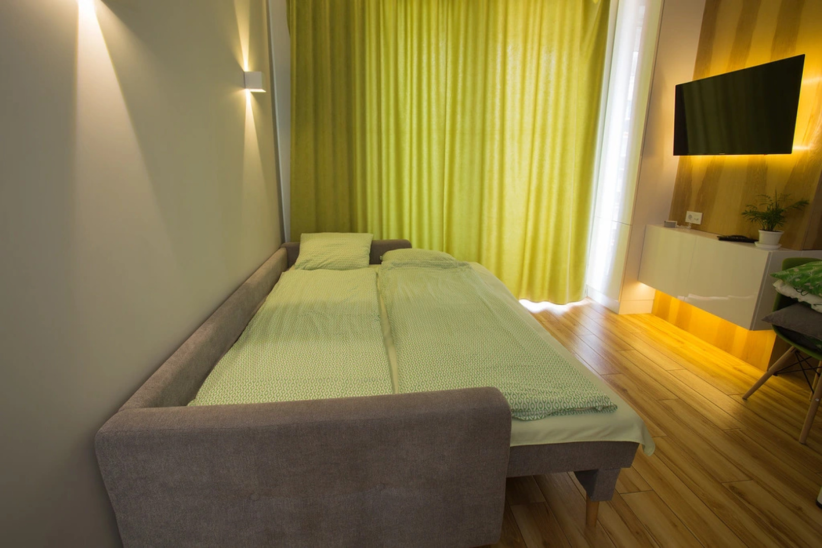 Апартаменты Аврора с видом на лес и озеро