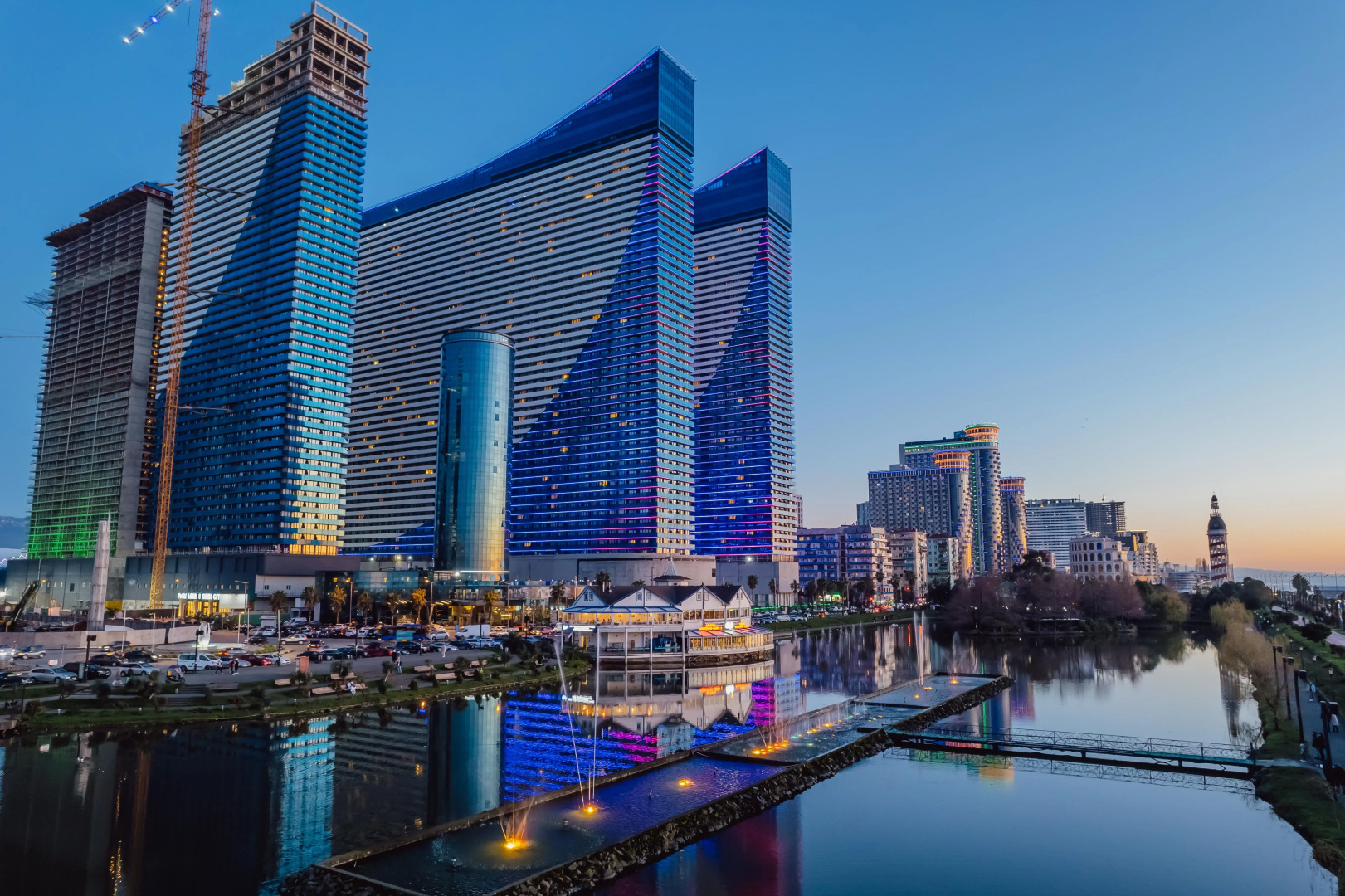 Апартаменты Batumi City