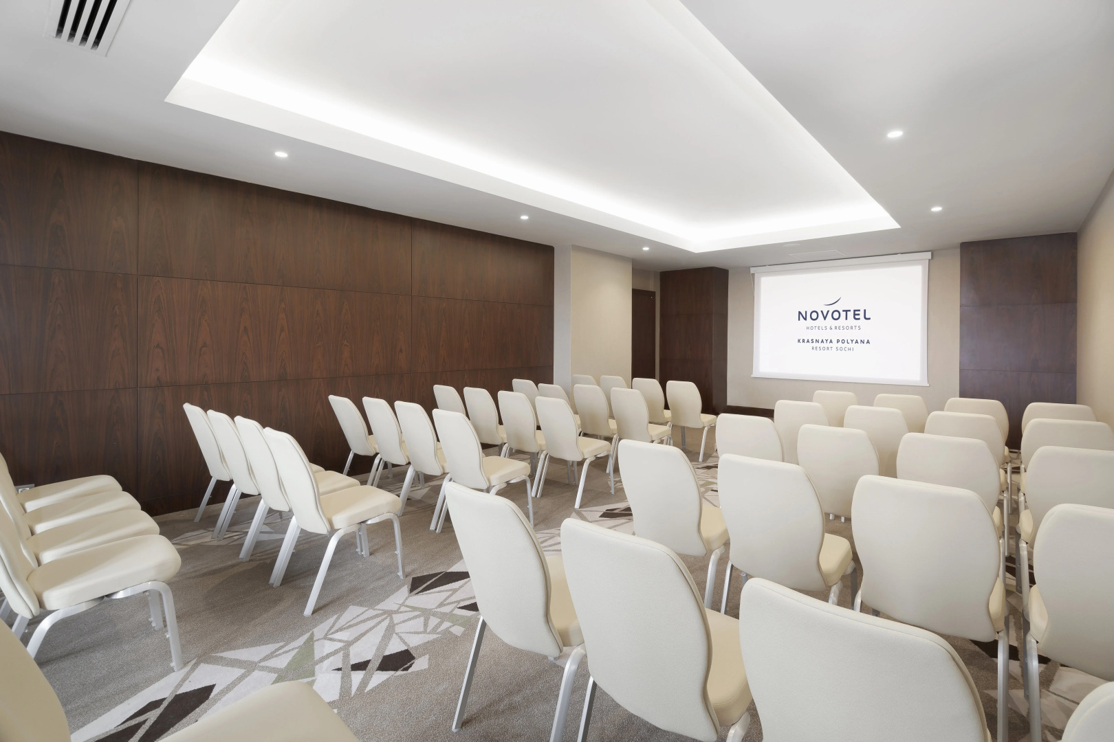 Новотель Резорт и спа Красная Поляна