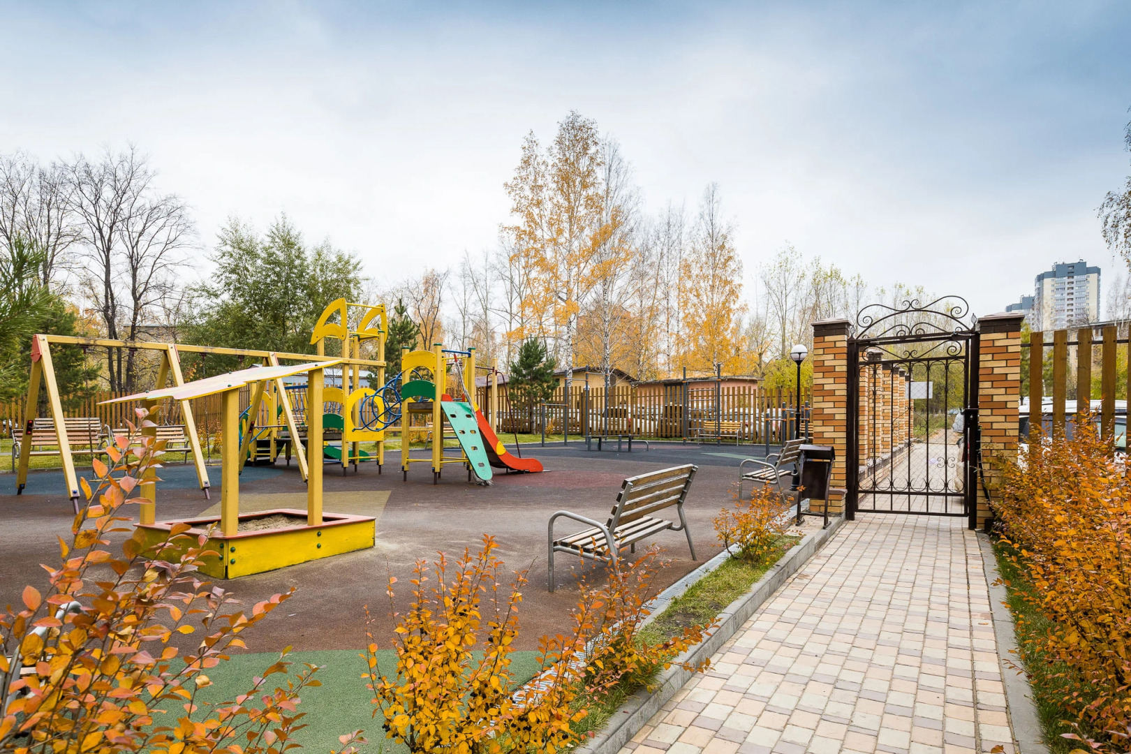 Апартаменты HOMEAPARTMENTS на Богаткова